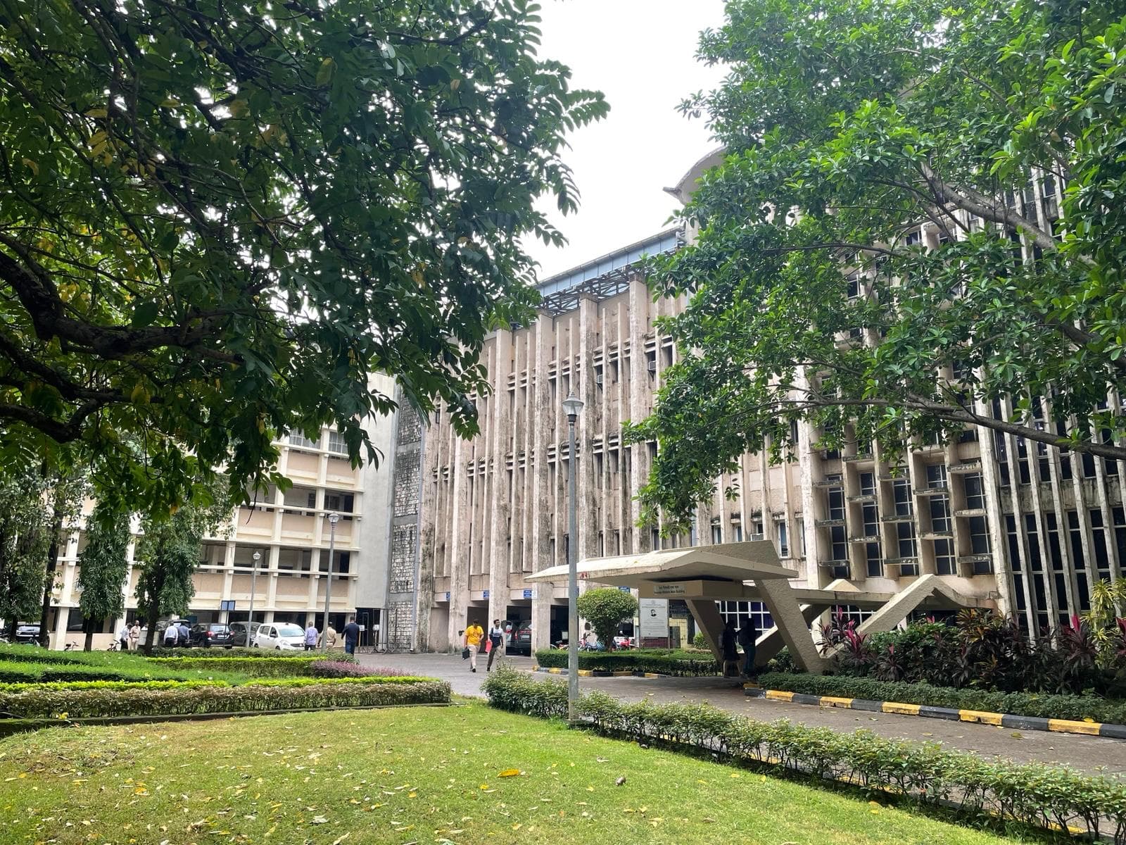 IIT Bombay Campus photo 14